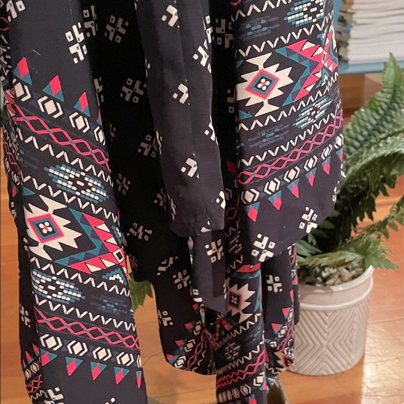 Soprano Print Handkerchief Dress - Picture 9 of 9